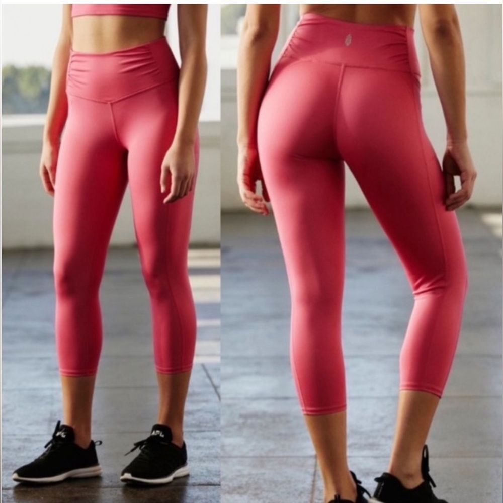 FP Free People Movement Breathe Easy Leggings XS Hot Pink Contour Crop Workout